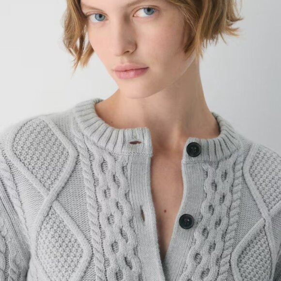 NWT Aritzia Heritage Knit Merino Wool Crew Cardigan Heather Chrome M - Picture 4 of 6